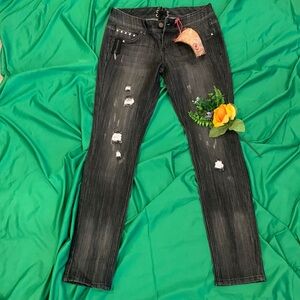 🌹 Vintage (NWT) Industrial Revolution Black Premium Retro Distressed Jeans